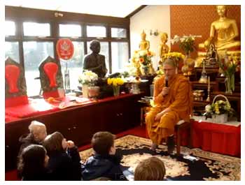 Воспитание детей в буддийских традициях
